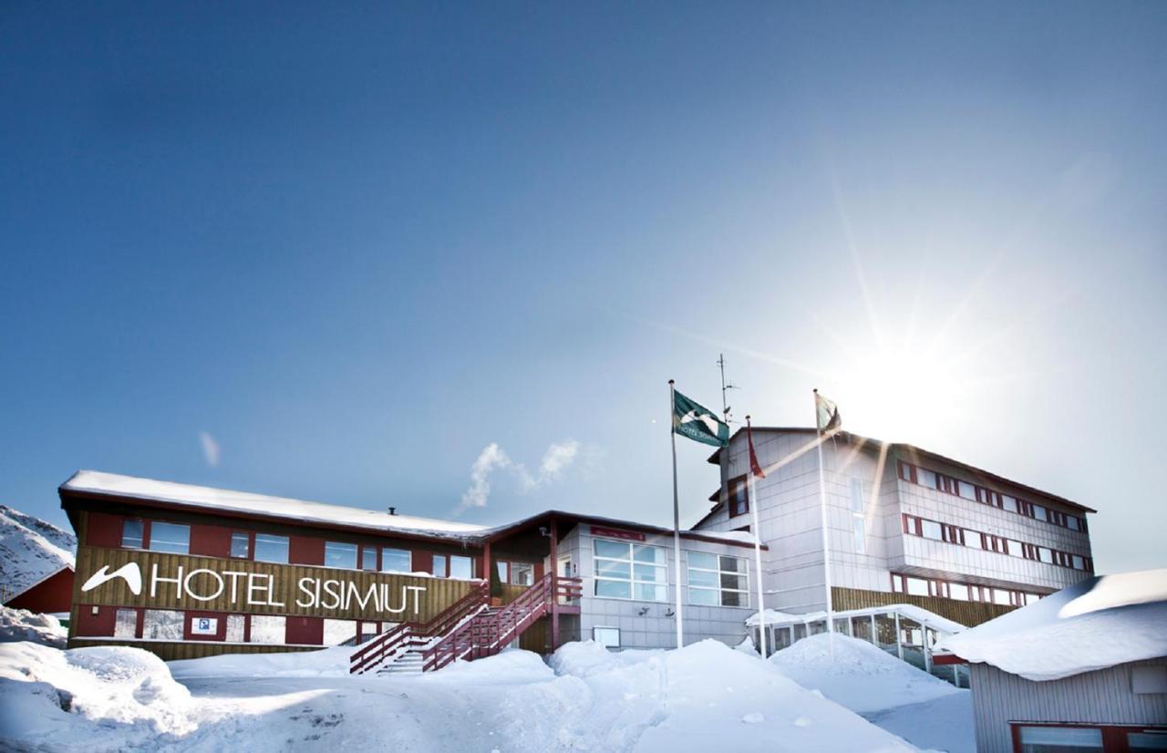 Hotel Сисимиут Екстериор снимка
